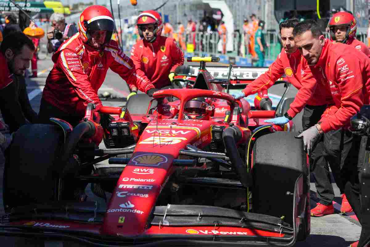 Sebastian Vettel sostituto Hamilton Mercedes